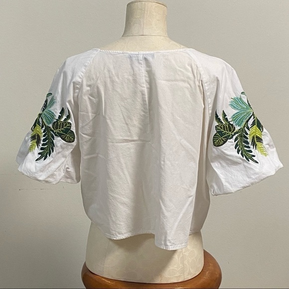 Zara Basics Shirt Women’s Size Medium White Crop Green Palm Embroidered Top - Picture 3 of 9